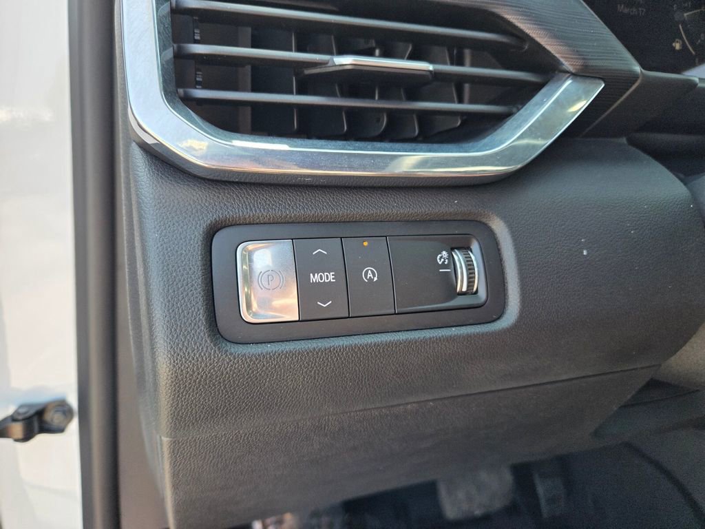 Certified 2025 GMC Acadia Elevation image 24