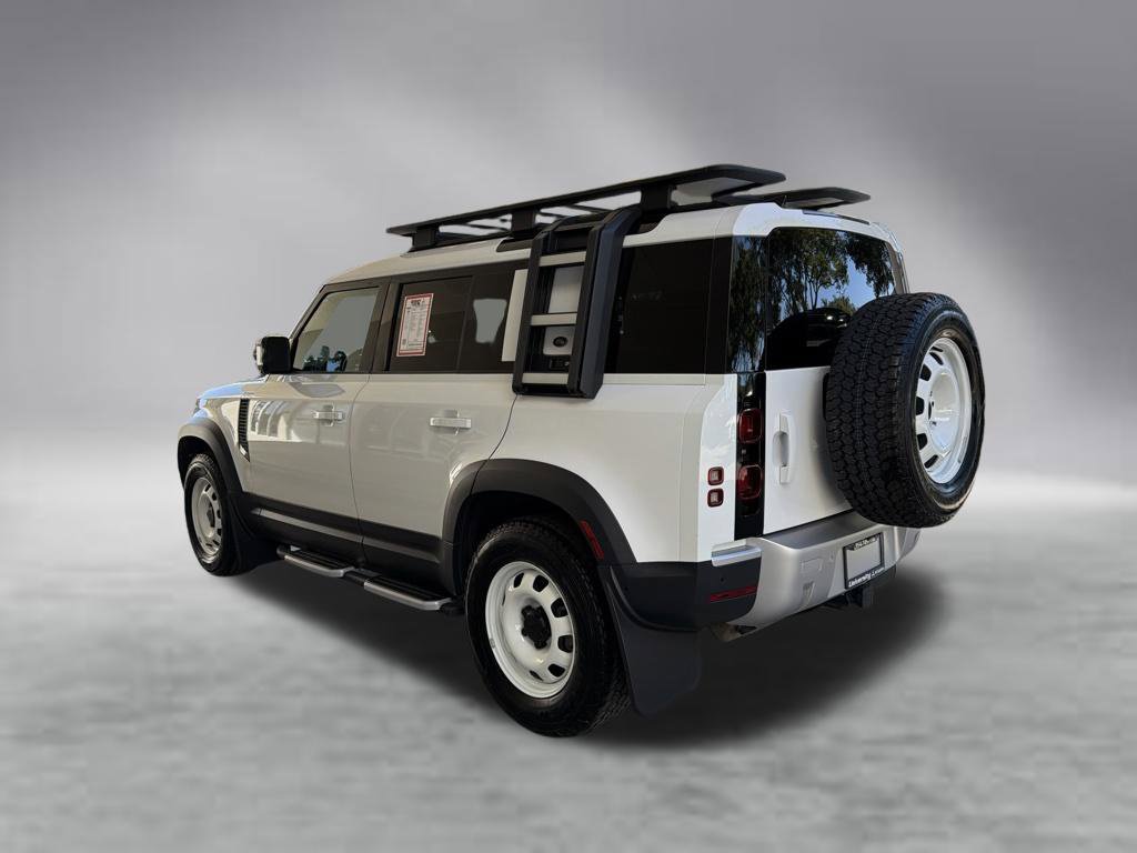 Used 2023 Land Rover Defender 110 S AWD/4WD image 4
