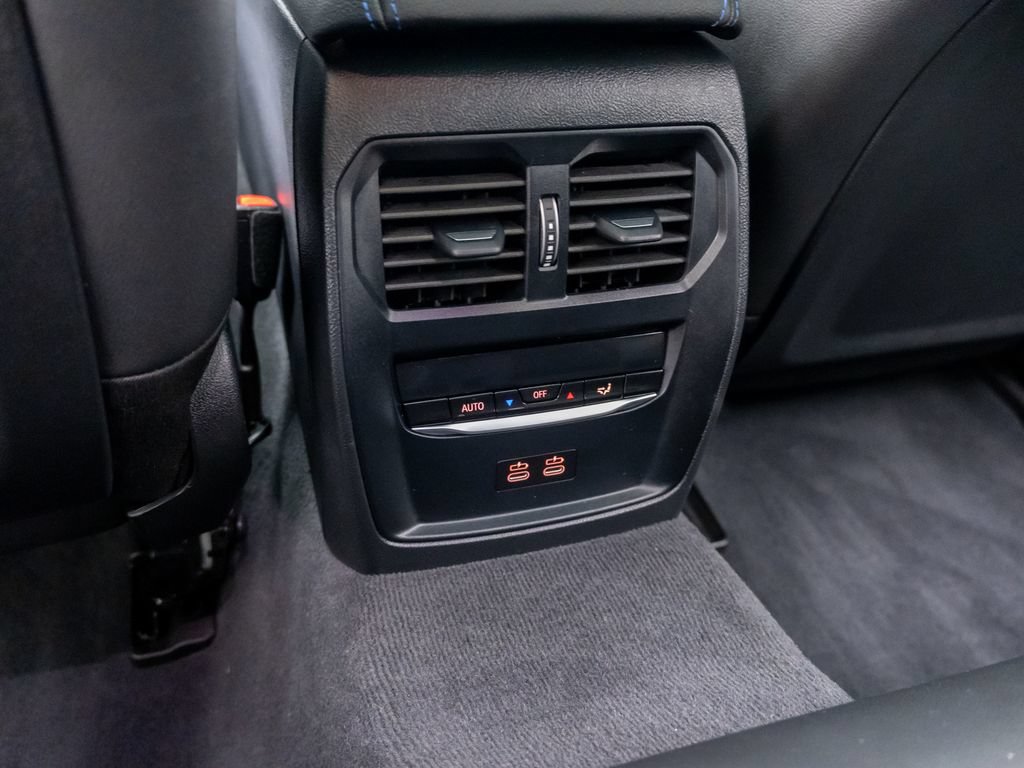 Used 2025 BMW i4 M50 AWD/4WD image 19