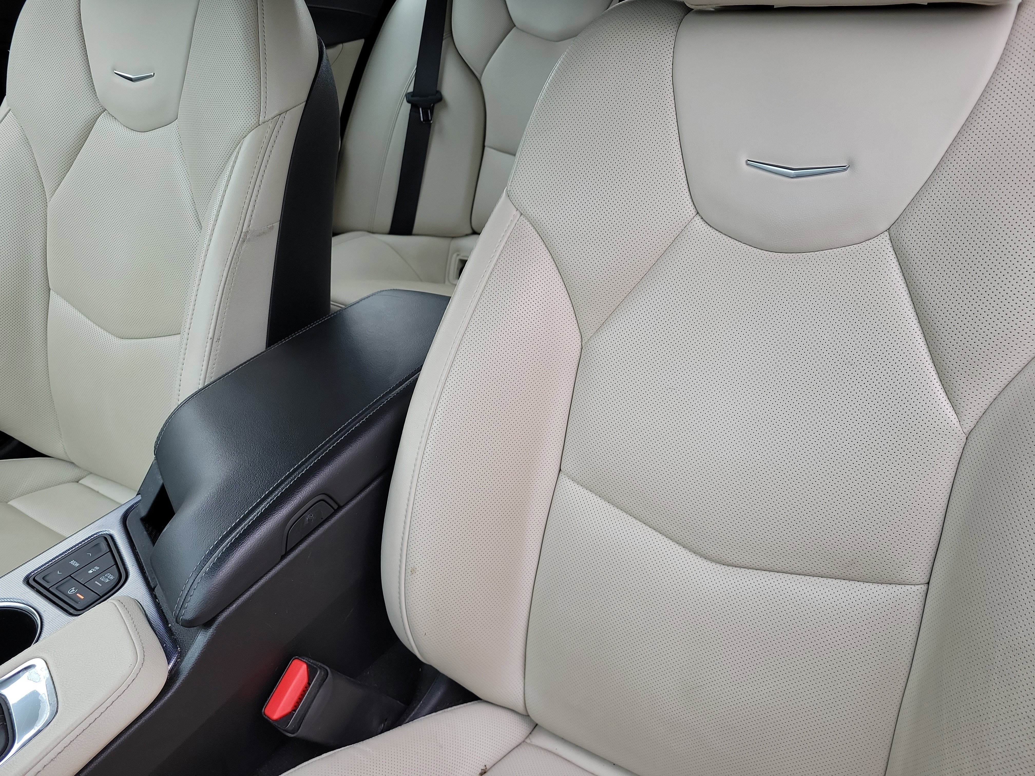 Used 2023 Cadillac CT4 Premium Luxury w/ Climate Package image 11