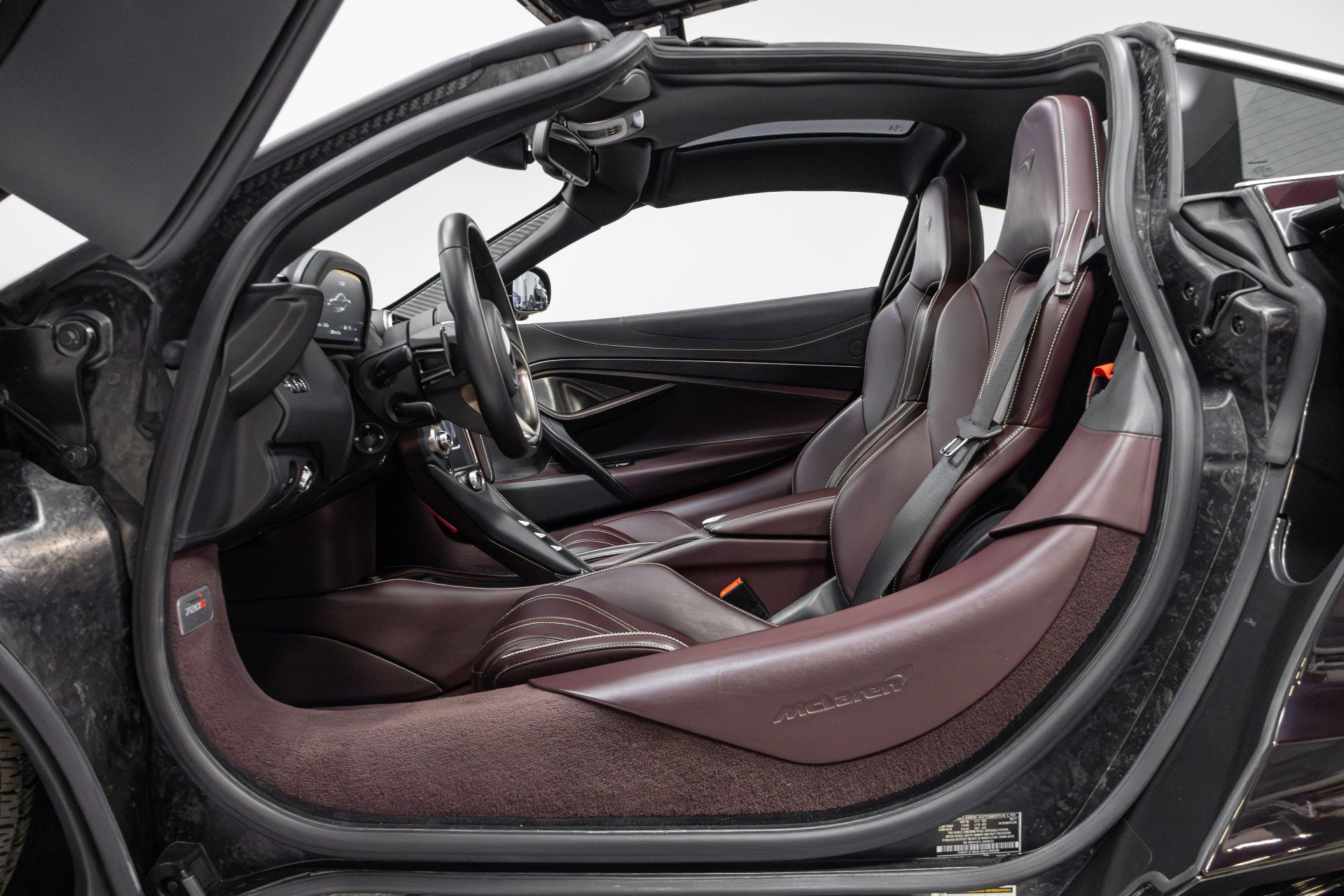 Used 2018 McLaren 720S Performance image 6