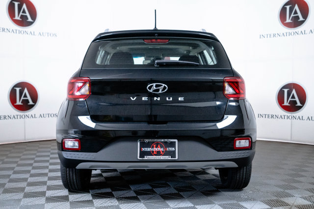 New 2026 Hyundai Venue SEL FWD image 7