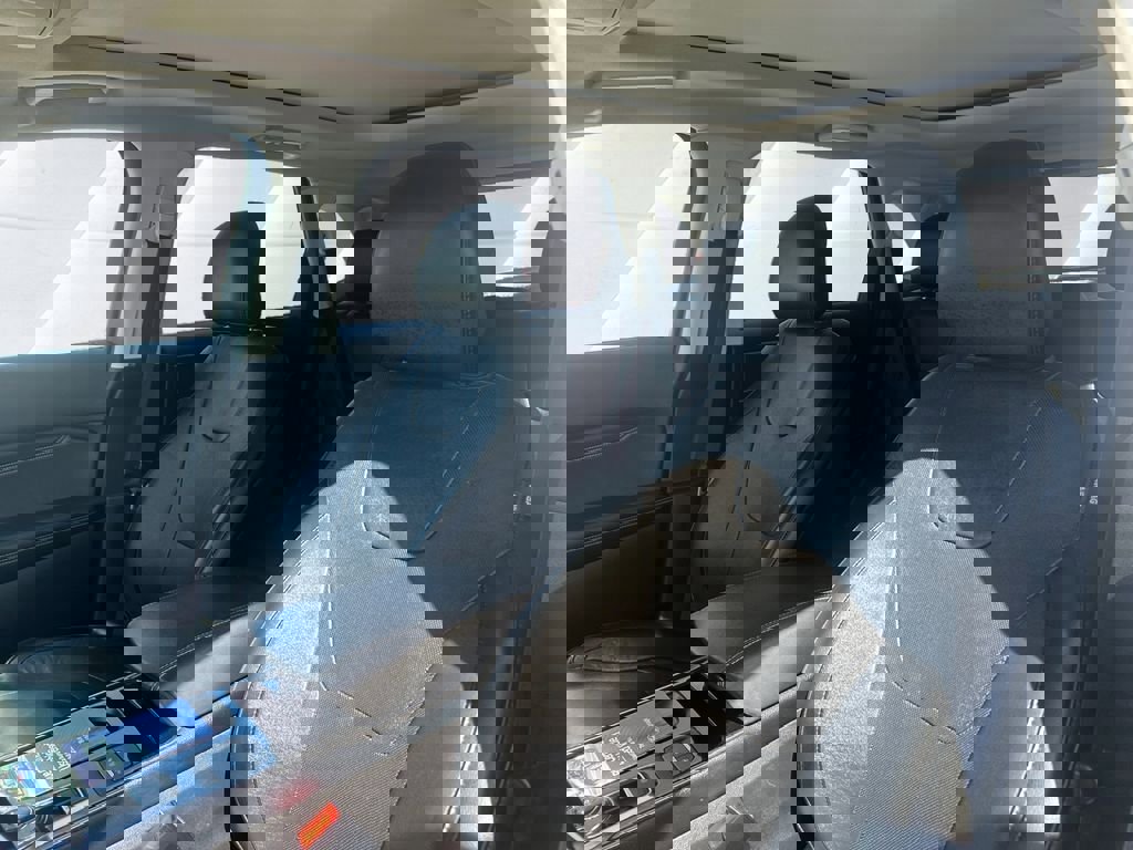 Certified 2019 Ford Edge Titanium w/ Equipment Group 301A image 8