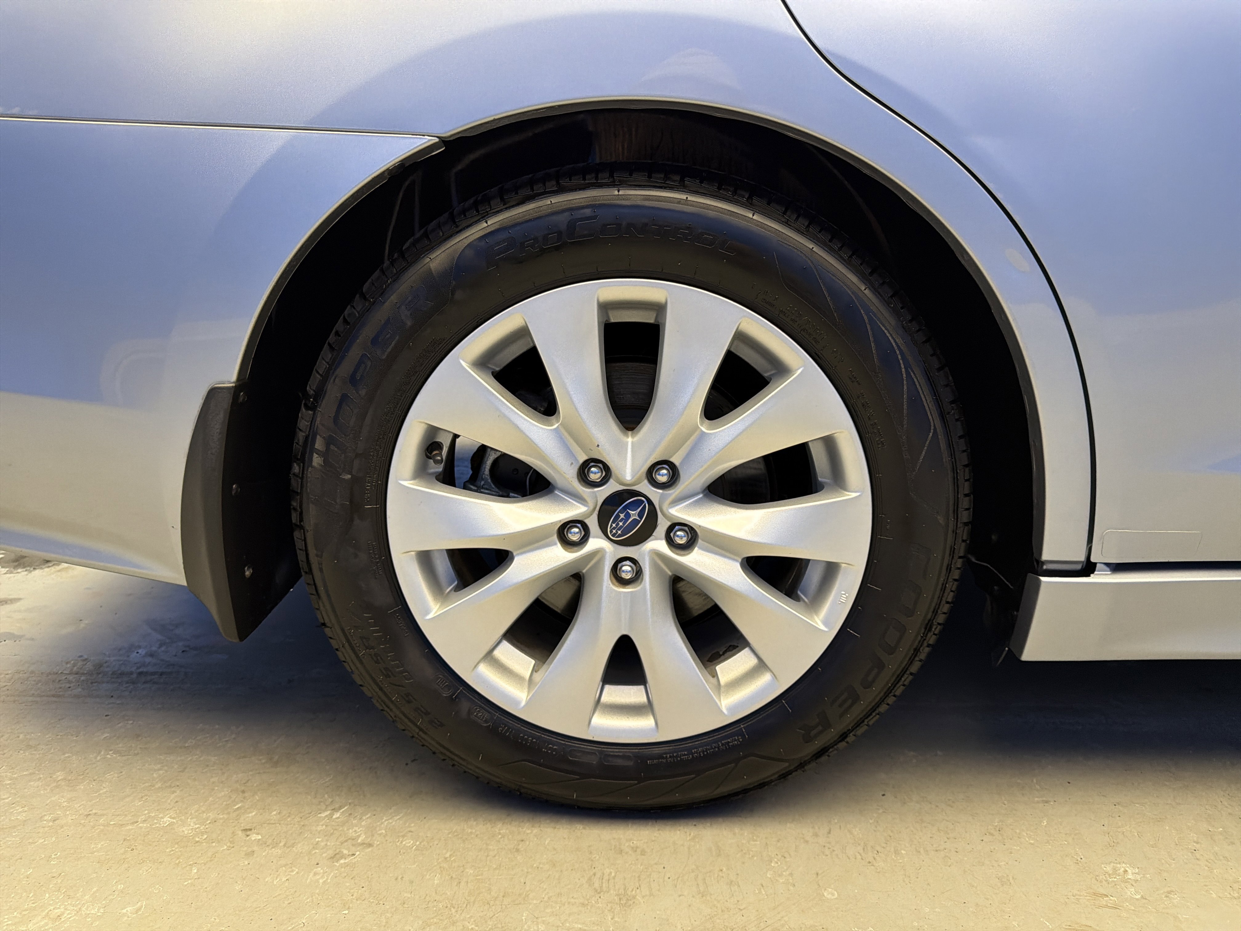 Used 2017 Subaru Legacy 2.5i w/ Alloy Wheel Package image 8