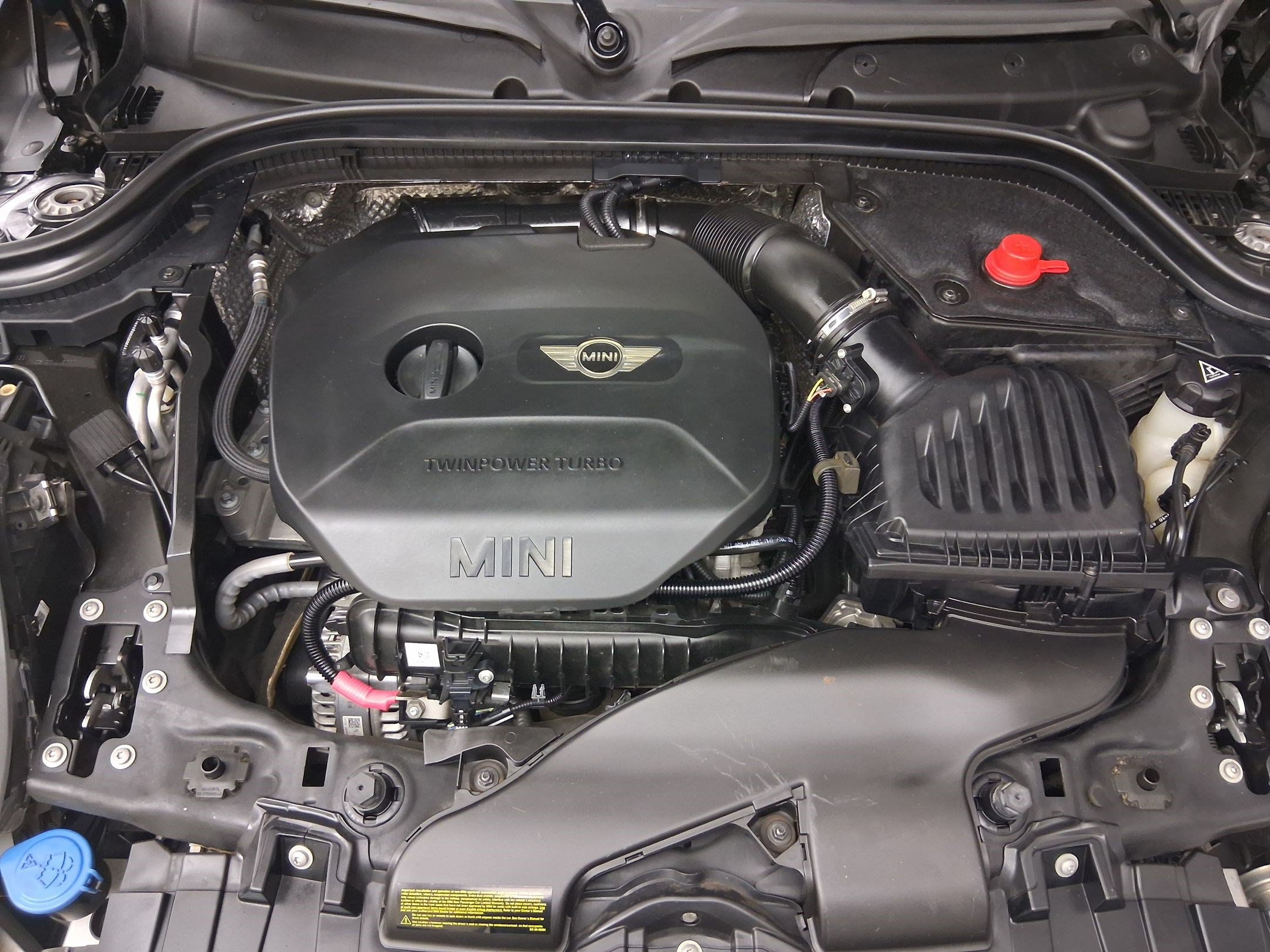 Used 2014 MINI Cooper 2-Door Hardtop FWD image 30