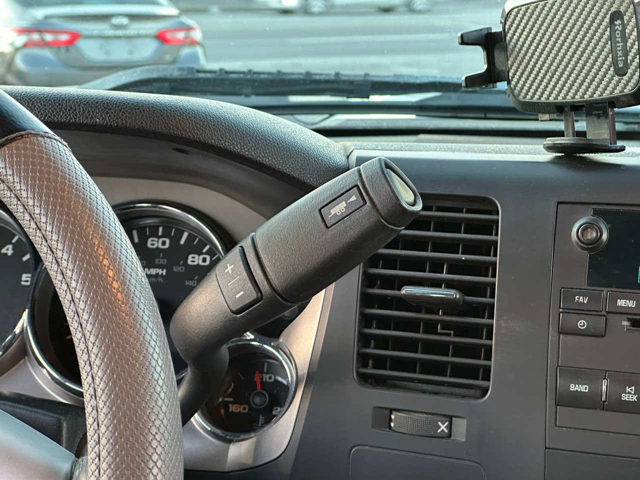 Used 2009 Chevrolet Silverado 2500 LT w/ Suspension Package, Off-Road image 27