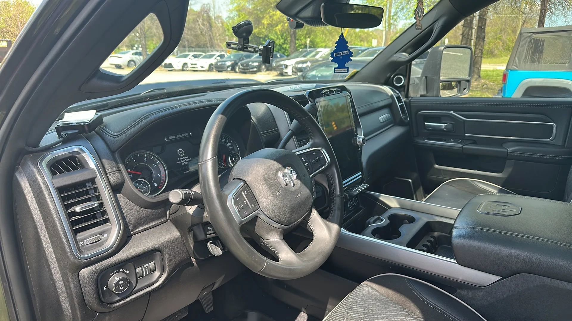 Used 2024 RAM 3500 Laramie w/ Night Edition AWD/4WD image 16