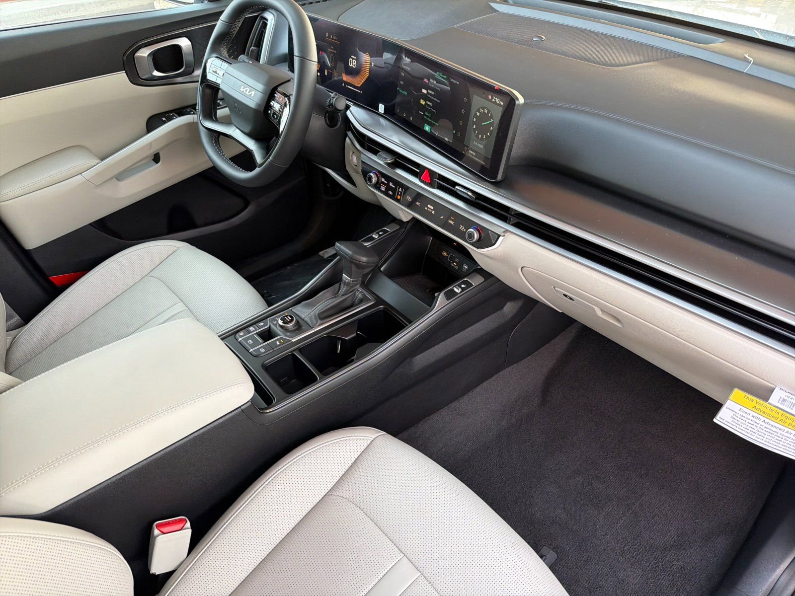 New 2026 Kia Sorento S AWD/4WD image 17