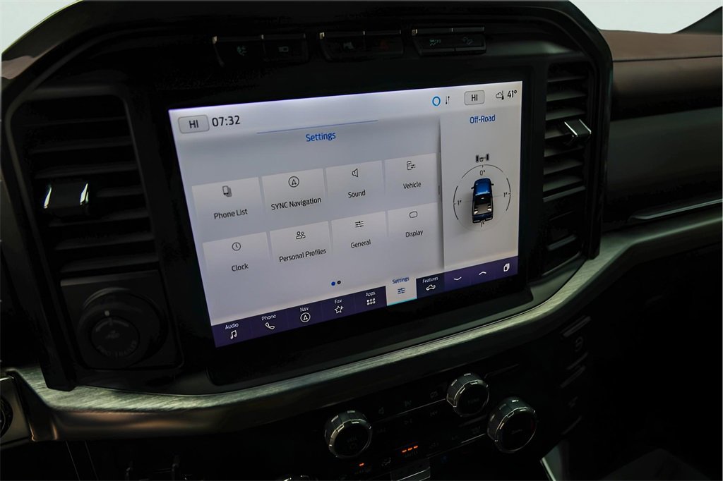 Used 2023 Ford F150 Lariat w/ Equipment Group 502A High image 19