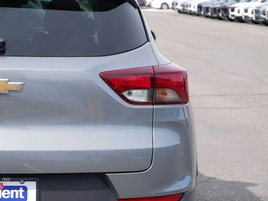 New 2026 Chevrolet TrailBlazer LS w/ LS Convenience Package AWD/4WD image 7