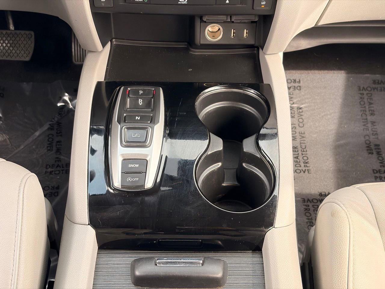Used 2017 Honda Pilot Touring image 22