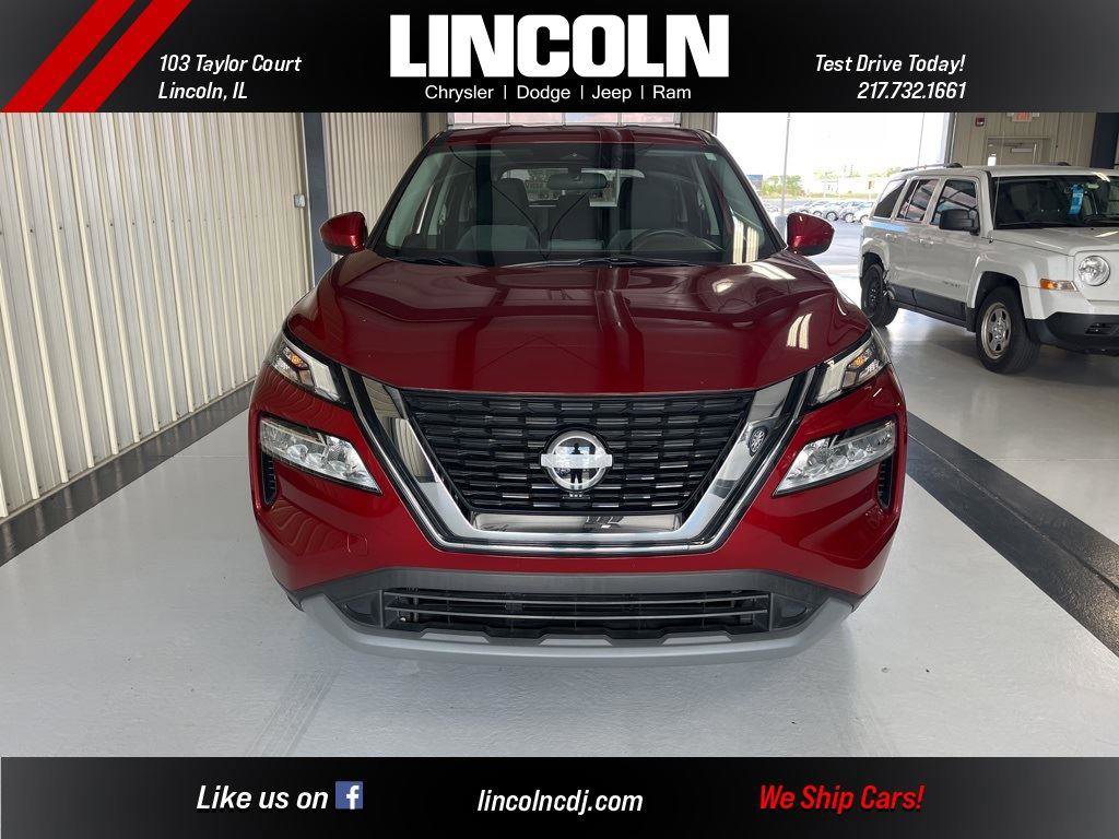 Used 2023 Nissan Rogue SV image 5