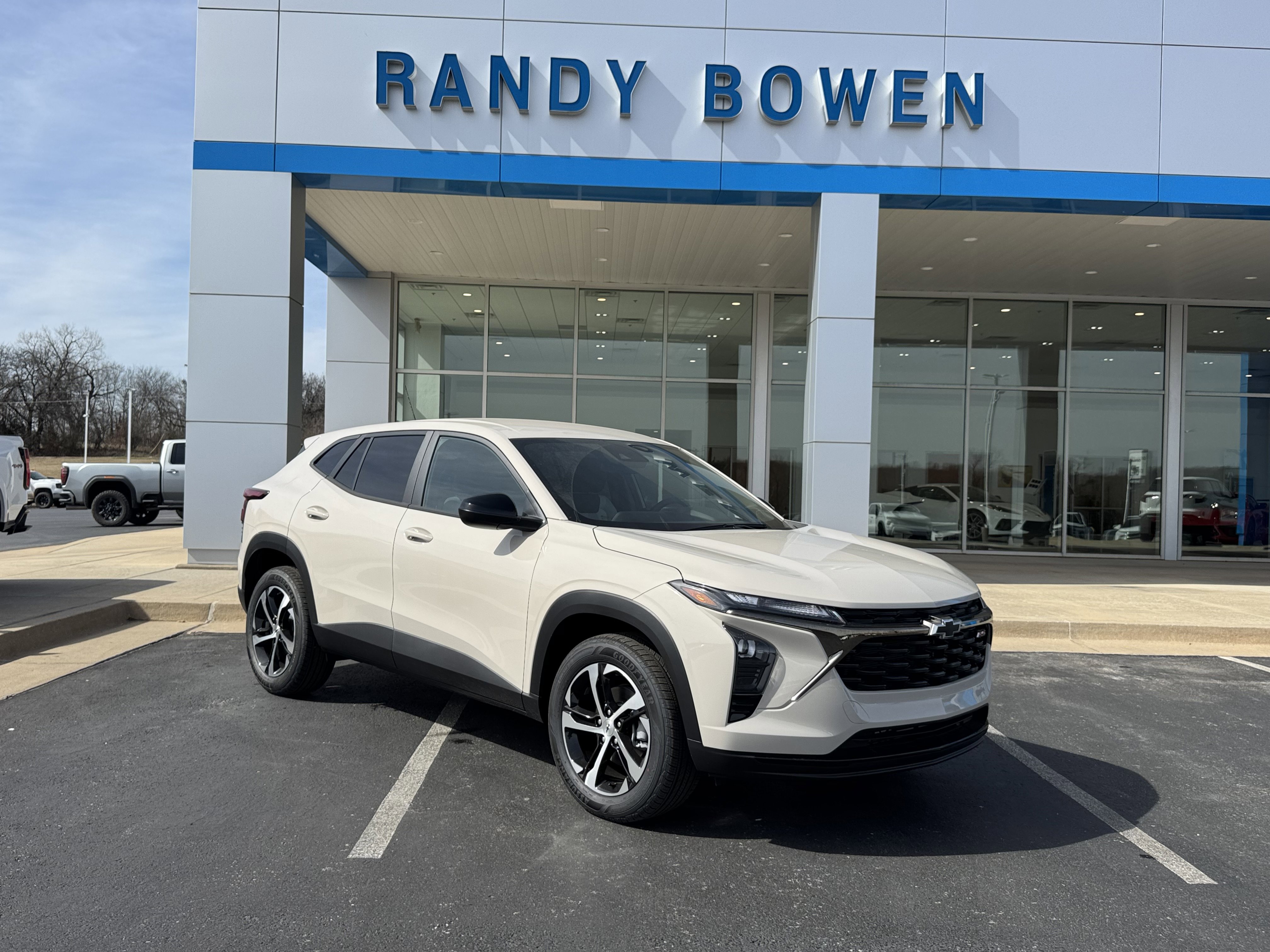 New 2026 Chevrolet Trax RS image 1