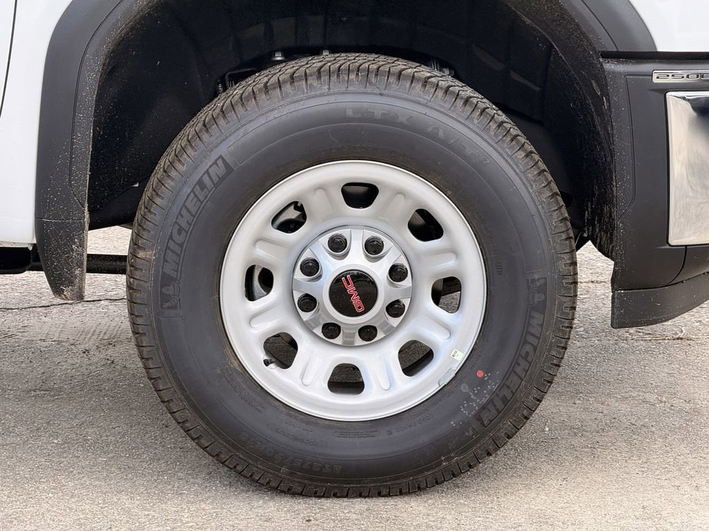 New 2026 GMC Sierra 2500 Pro w/ 1SA Pro Safety Plus Package AWD/4WD image 9