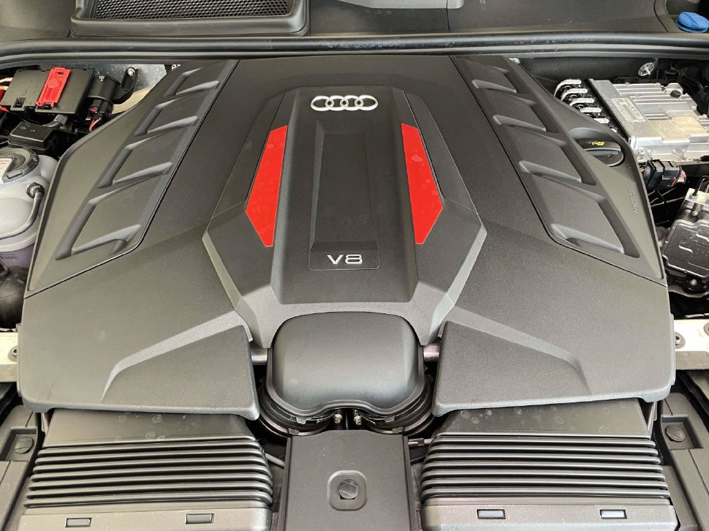 New 2026 Audi SQ8 Prestige AWD/4WD image 24