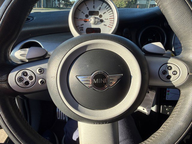 Used 2006 MINI Cooper S FWD image 16