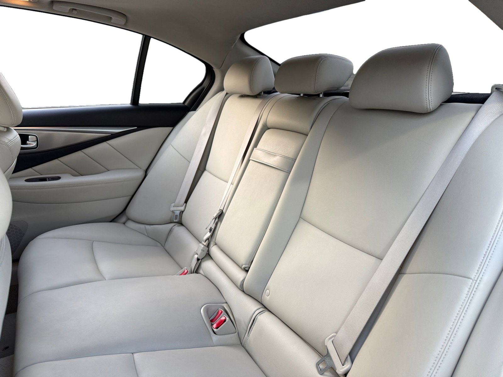 Used 2017 INFINITI Q50 3.0t Premium w/ 3.0T Premium Plus Package image 13