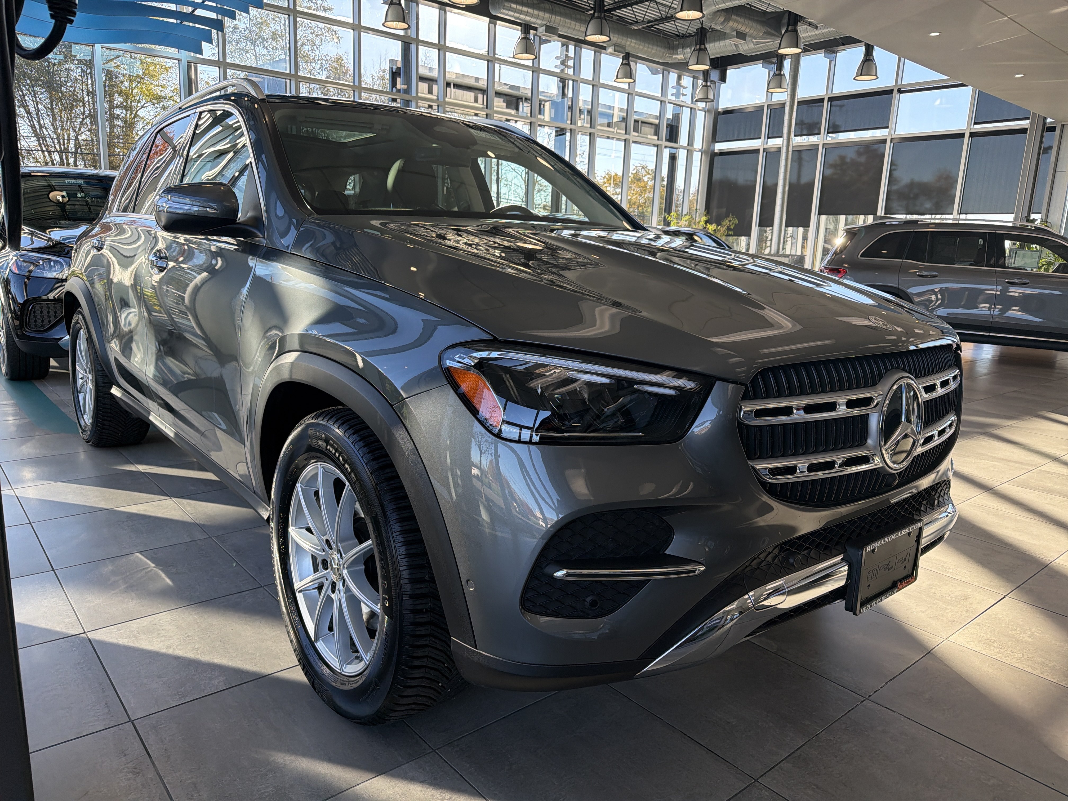 Used 2026 Mercedes-Benz GLE 350 4MATIC image 2