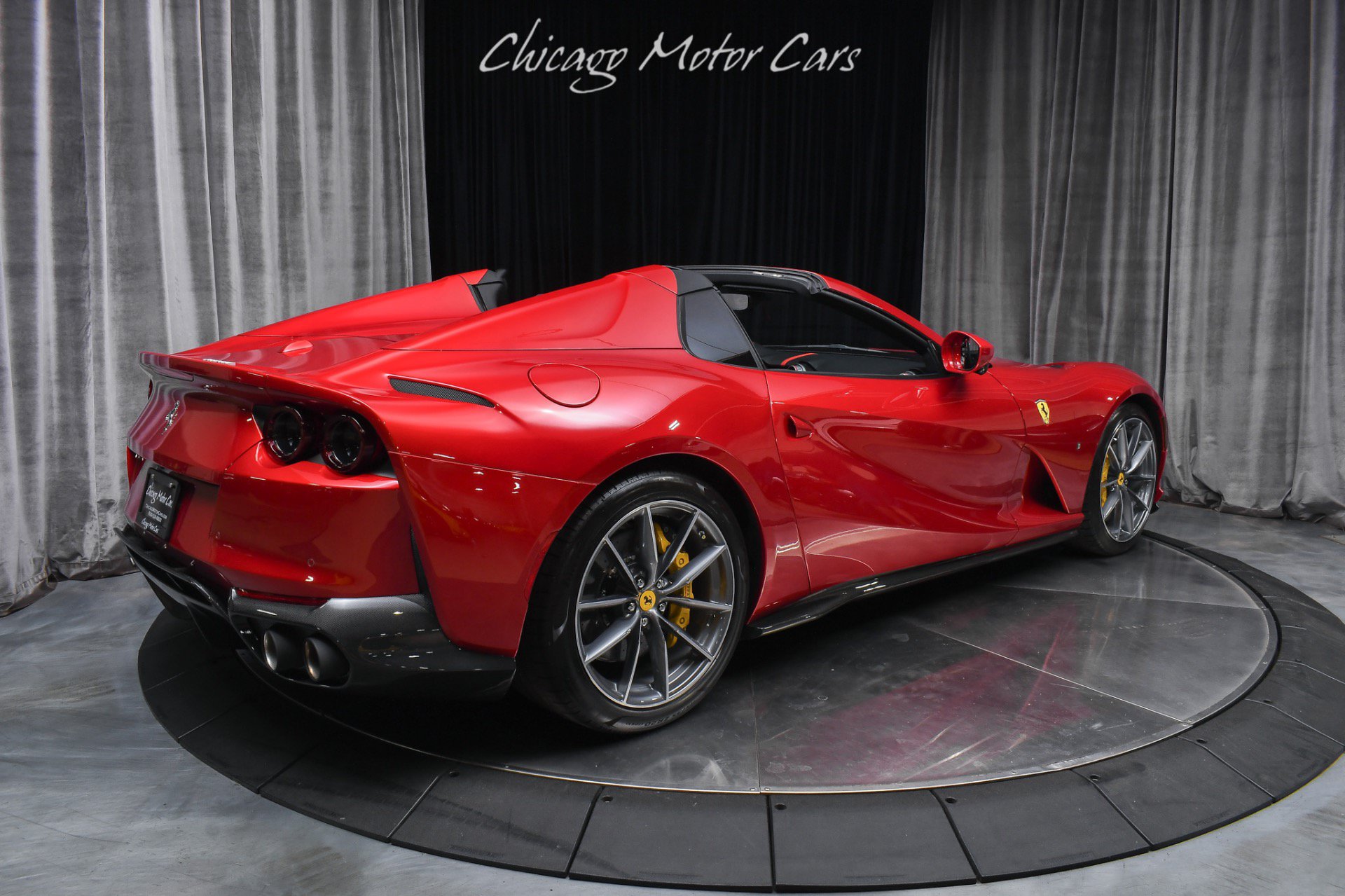Used 2023 Ferrari 812 GTS RWD image 5