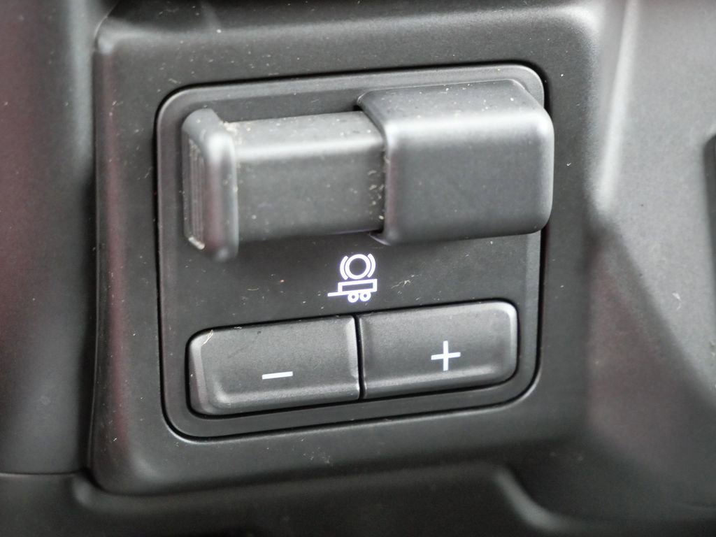 Used 2019 Chevrolet Silverado 1500 LTZ image 29