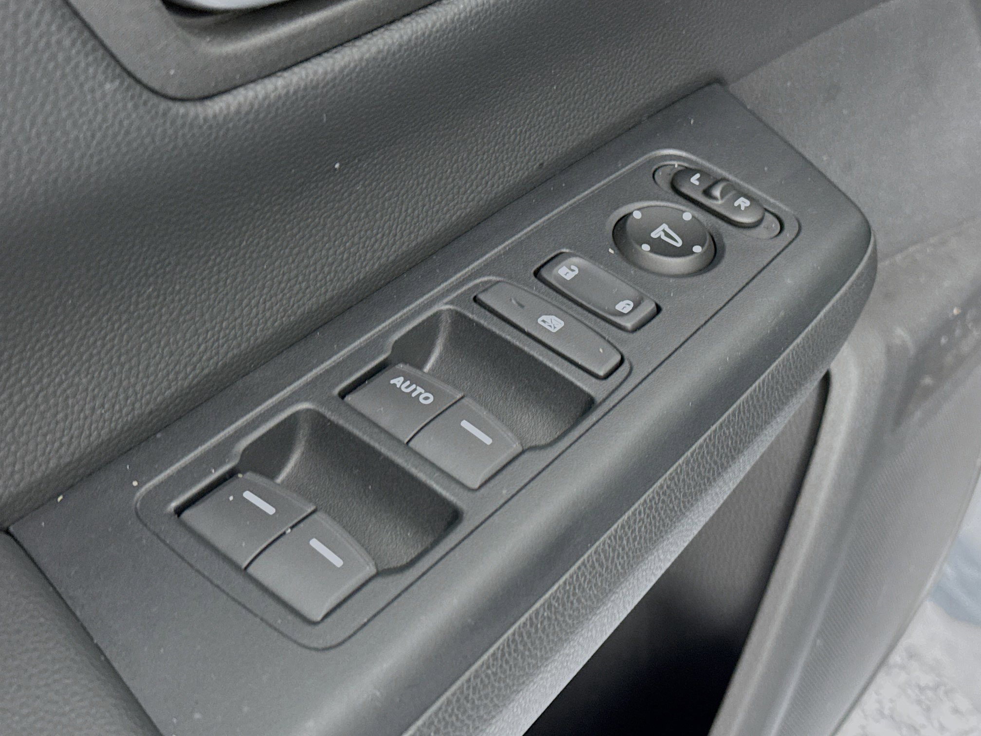 Certified 2023 Honda CR-V LX image 17