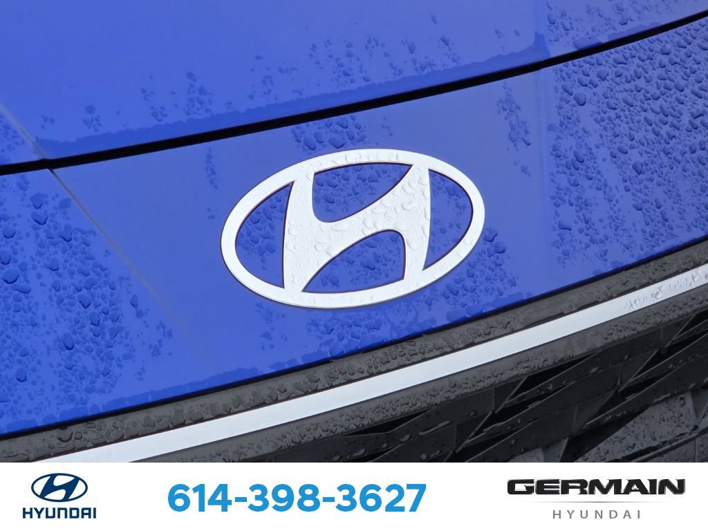 Certified 2025 Hyundai Elantra SE FWD image 13