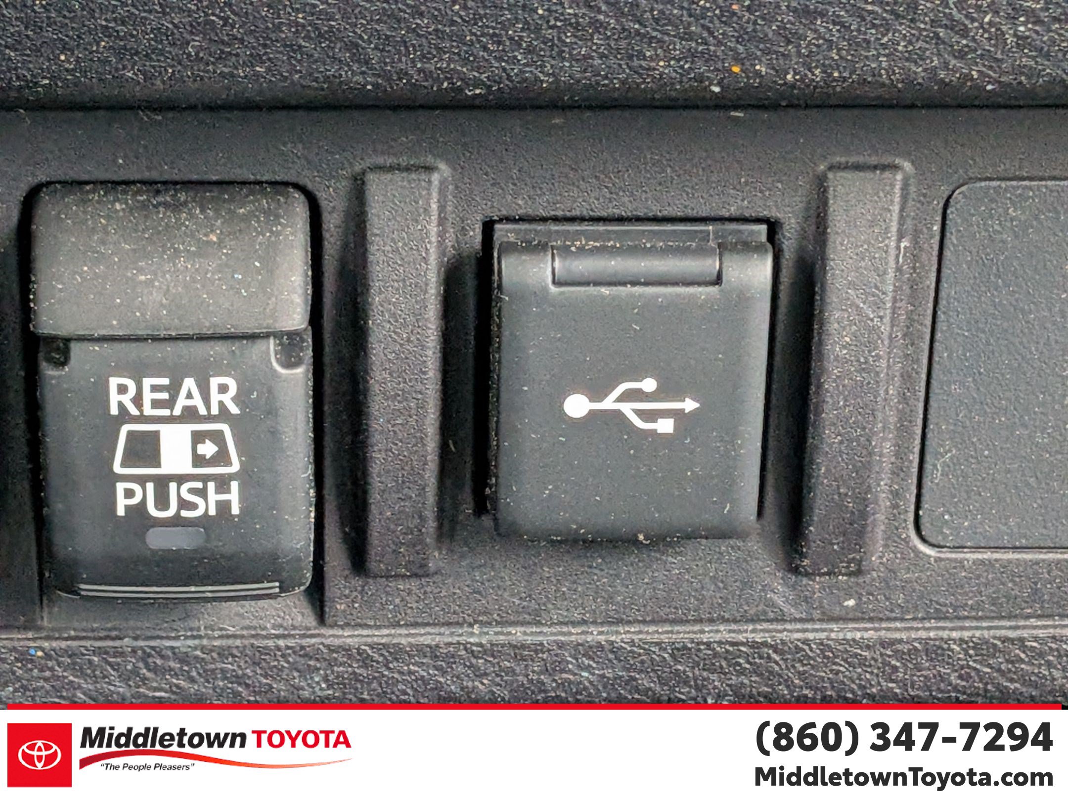 Certified 2020 Toyota Tacoma SR5 AWD/4WD image 26