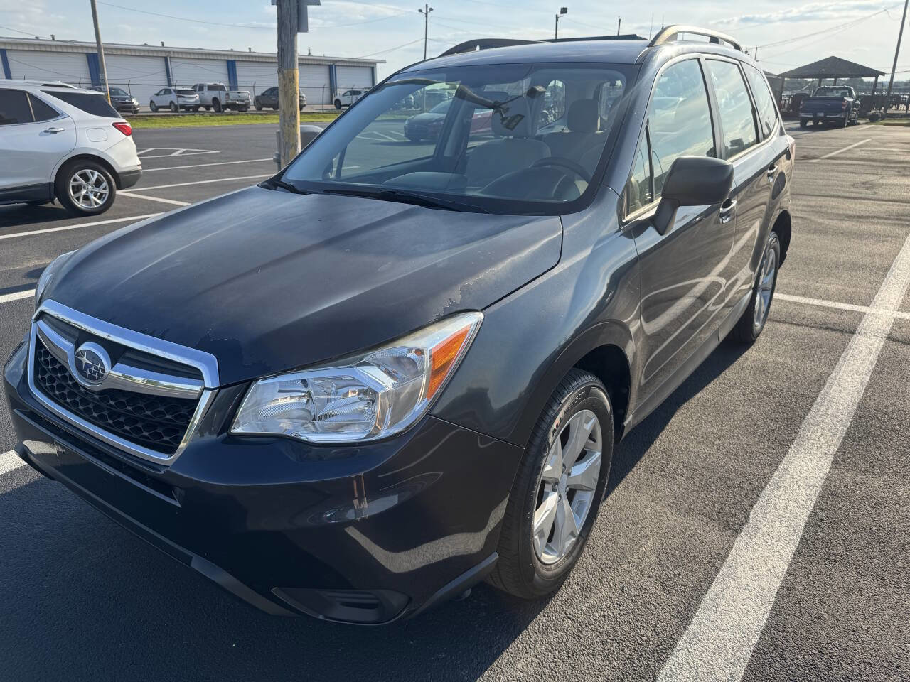 Used 2015 Subaru Forester 2.5i w/ Alloy Wheel Package AWD/4WD image 2