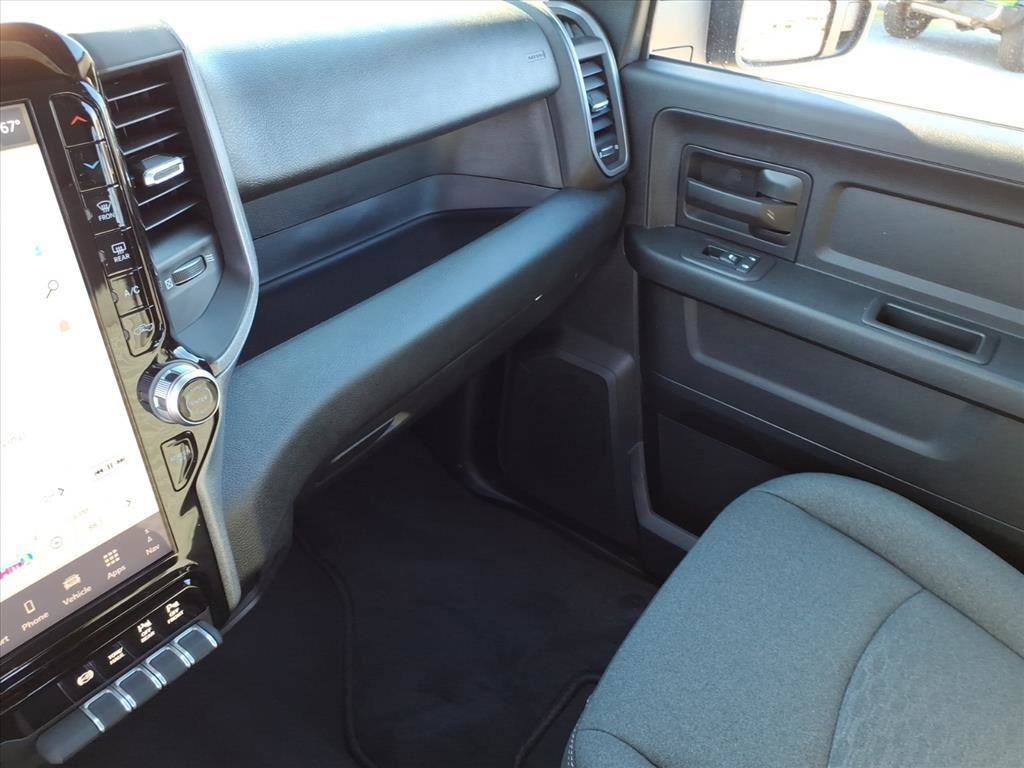 New 2026 RAM 2500 Tradesman w/ Safety Group AWD/4WD image 19
