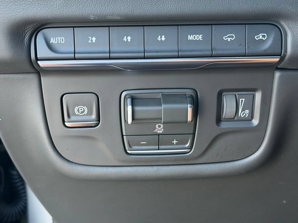 New 2026 Cadillac Escalade Platinum Sport w/ LPO, ONYX Package AWD/4WD image 34