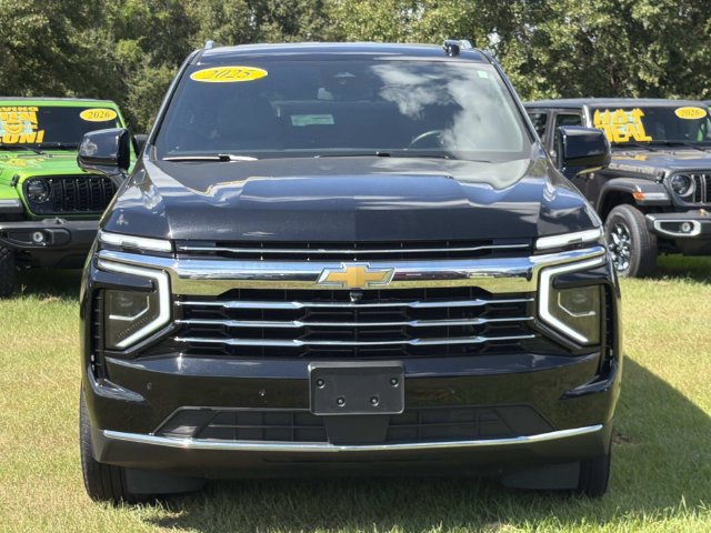 Used 2025 Chevrolet Tahoe LT RWD image 3