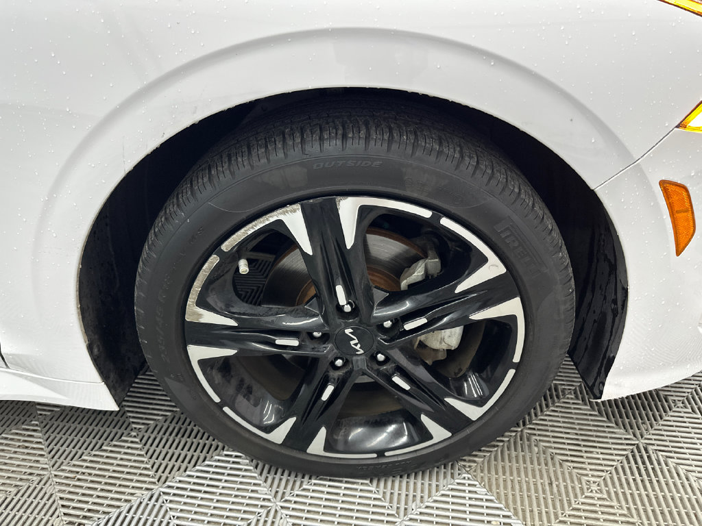 Used 2023 Kia K5 GT-Line w/ GT-Line Premium Package FWD image 13