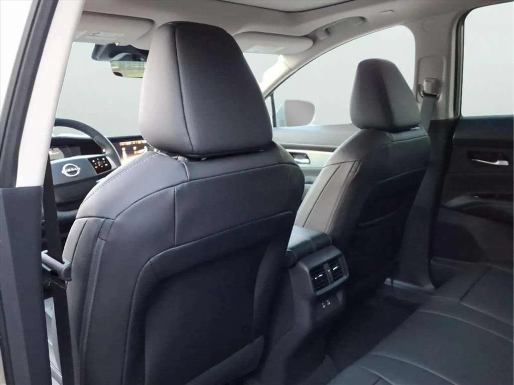 New 2026 Nissan Murano SL AWD/4WD image 13