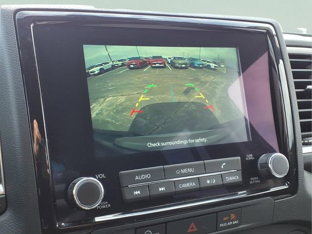 Used 2024 Nissan Frontier SV w/ SV Convenience Package image 4