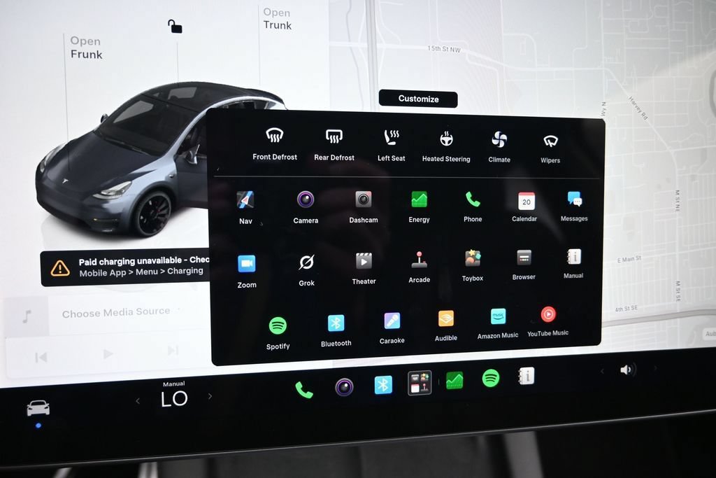 Used 2022 Tesla Model Y Performance AWD/4WD image 14