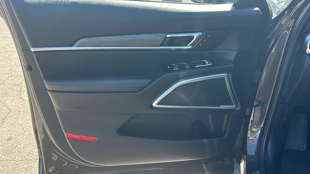 Used 2022 Kia Telluride SX w/ SX Prestige Package AWD/4WD image 18