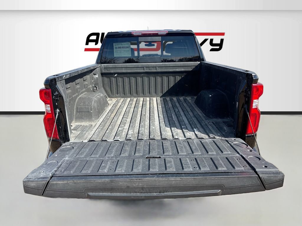 Used 2022 Chevrolet Silverado 1500 LT Trail Boss w/ LT Trail Boss Premium Package image 25