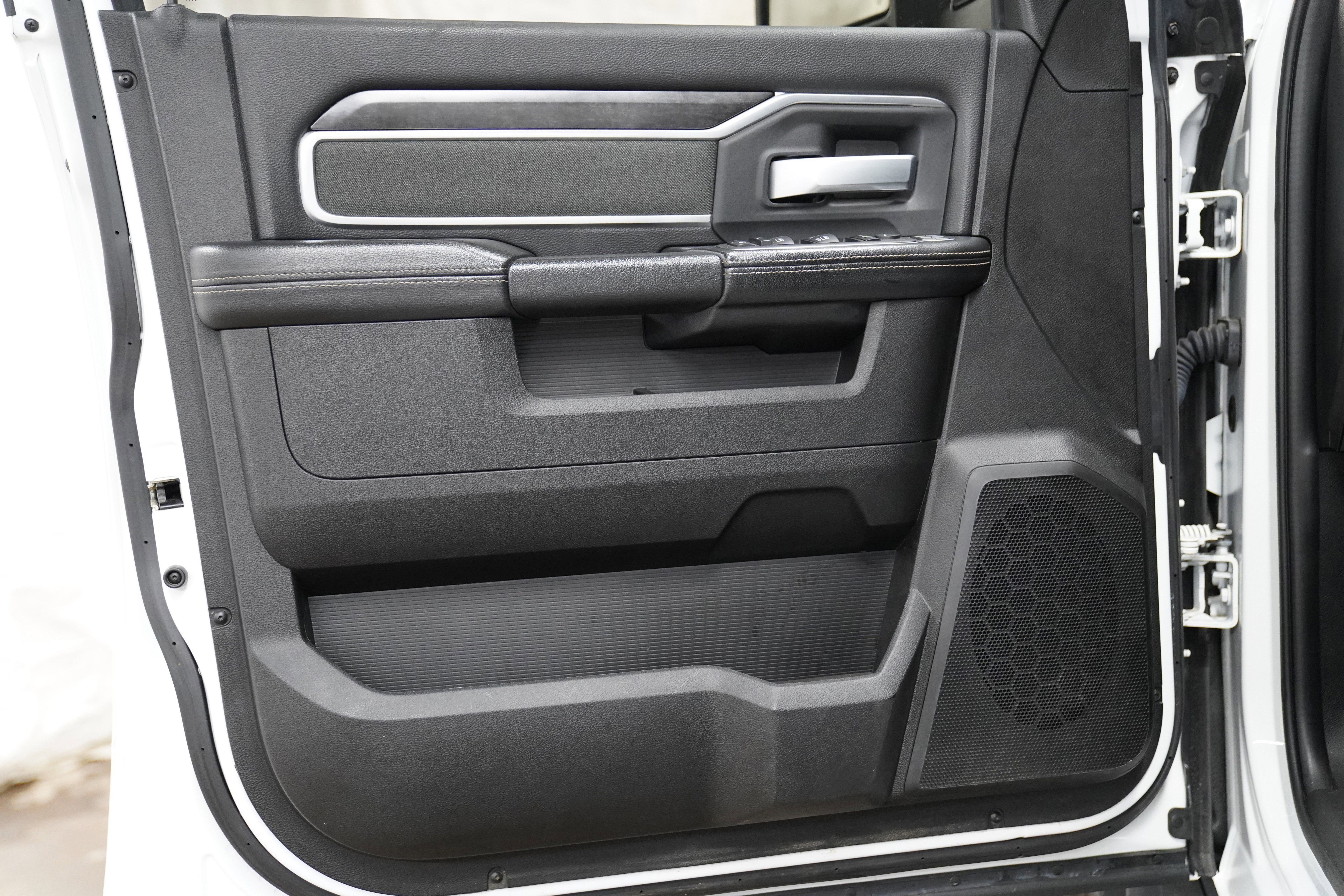 Used 2023 RAM 2500 Lone Star w/ Night Edition image 17