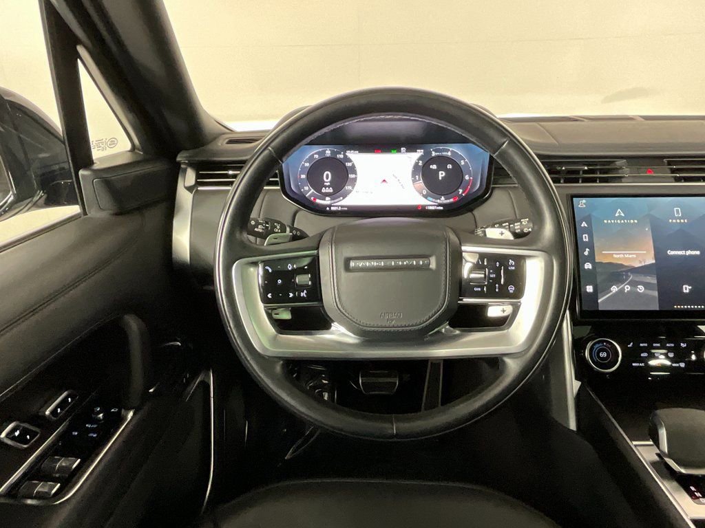 Used 2023 Land Rover Range Rover Long Wheelbase First Edition image 11