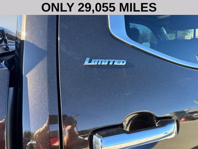 Used 2024 Toyota Tundra Limited w/ Power Package AWD/4WD image 4