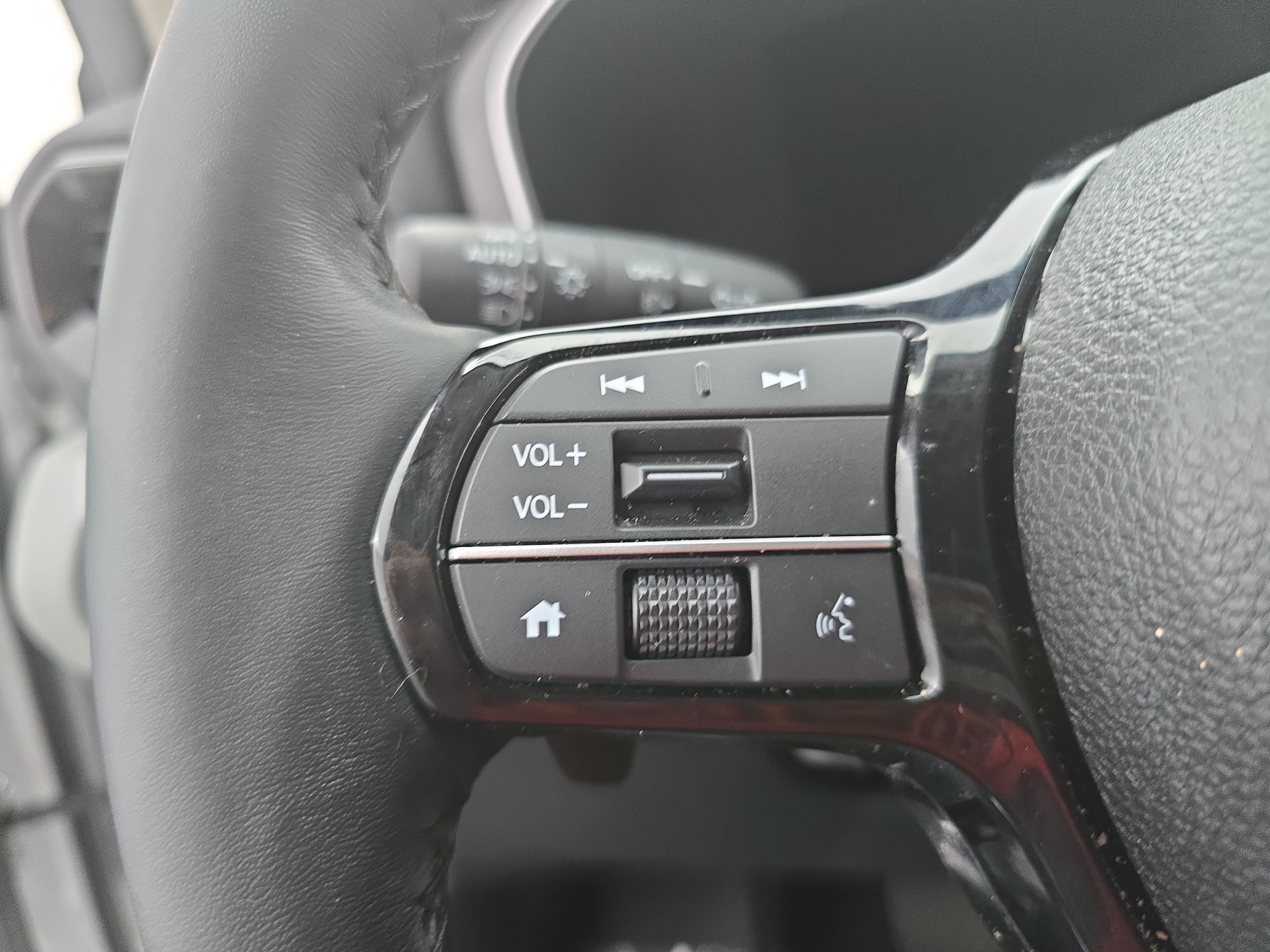 Certified 2024 Honda Pilot EX-L image 18