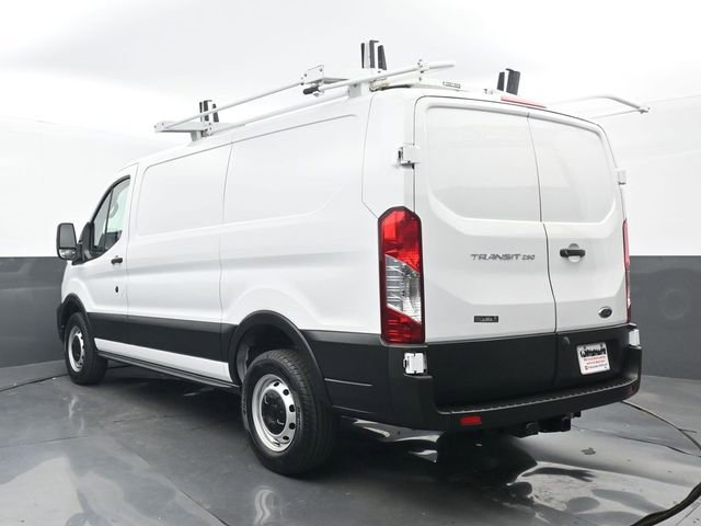 Used 2022 Ford Transit 250 Low Roof RWD image 3
