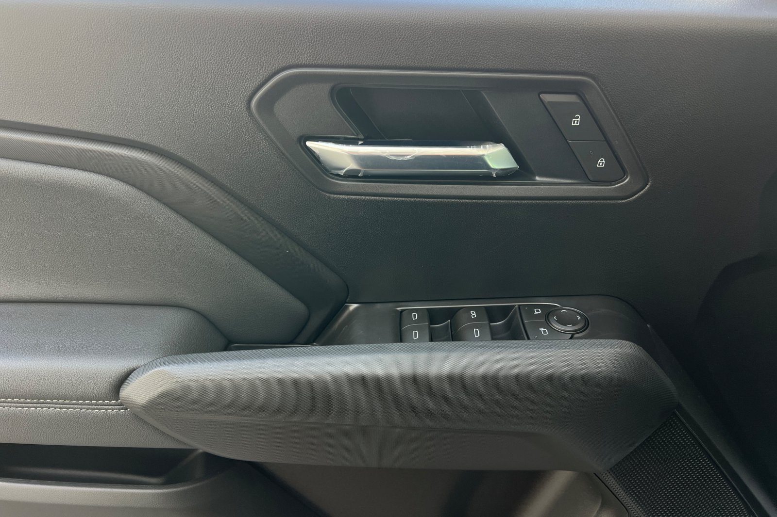 New 2026 GMC Canyon Elevation w/ Convenience Package AWD/4WD image 9