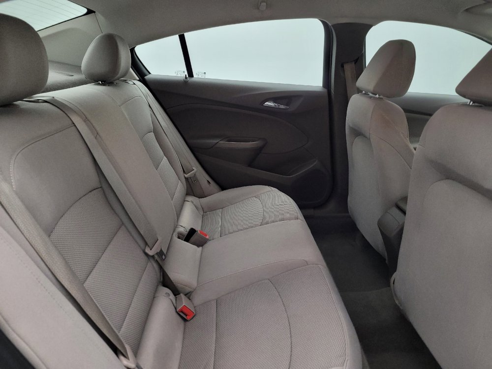 Used 2018 Chevrolet Cruze LS w/ LS Fleet Convenience Package FWD image 19