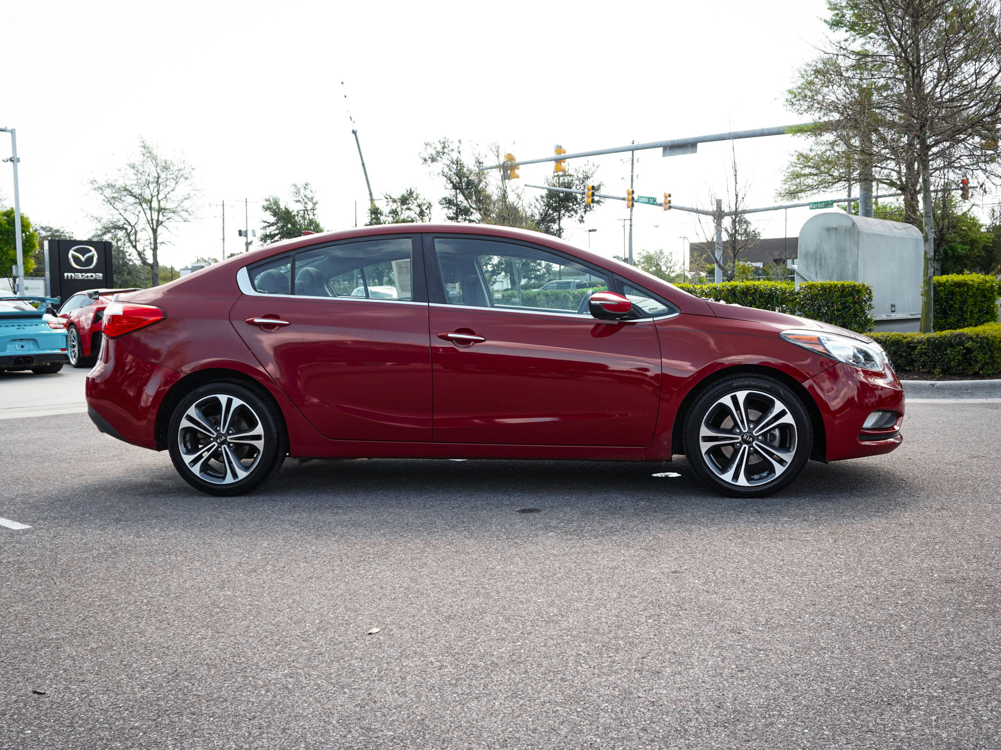 Used 2014 Kia Forte EX image 11