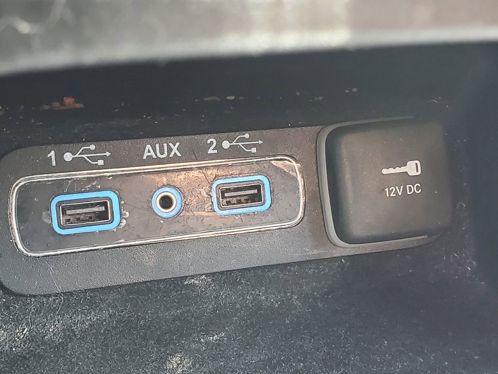 Used 2020 Jeep Grand Cherokee Altitude image 23