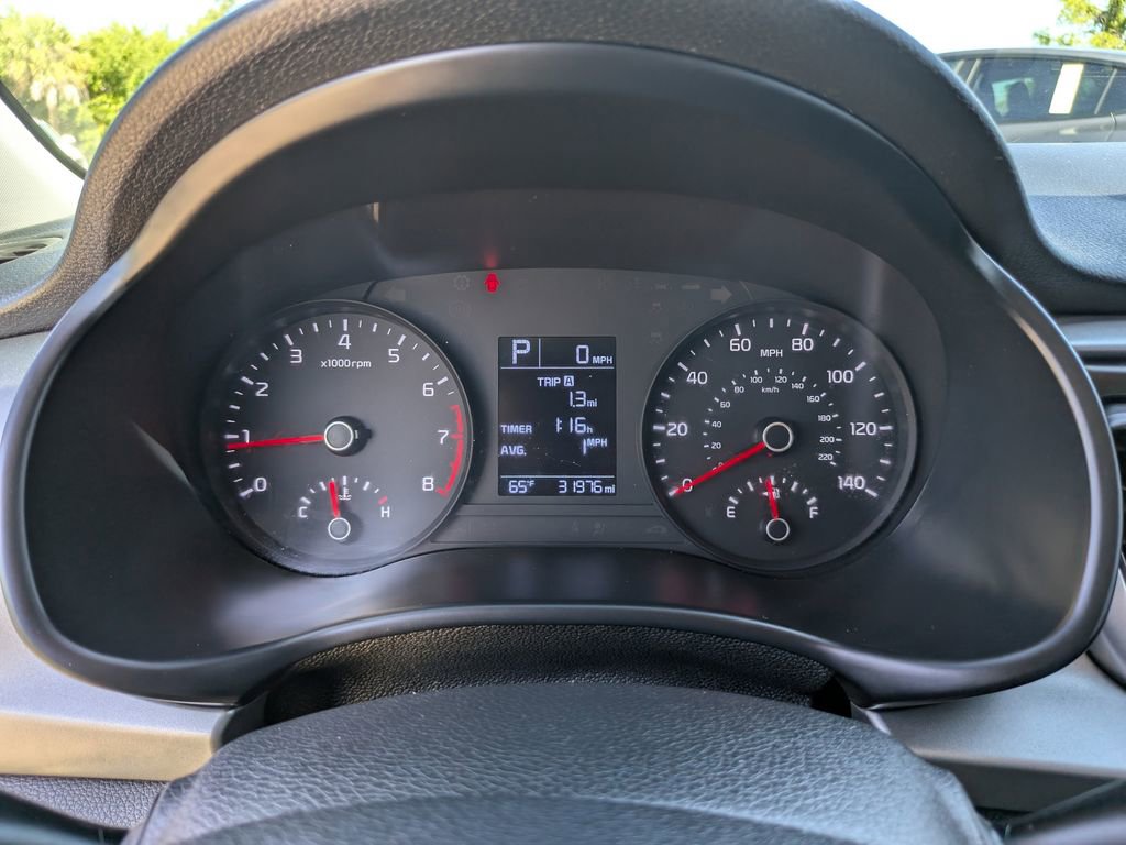 Certified 2022 Kia Rio S FWD image 31