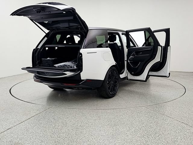 New 2026 Land Rover Range Rover SE AWD/4WD image 11