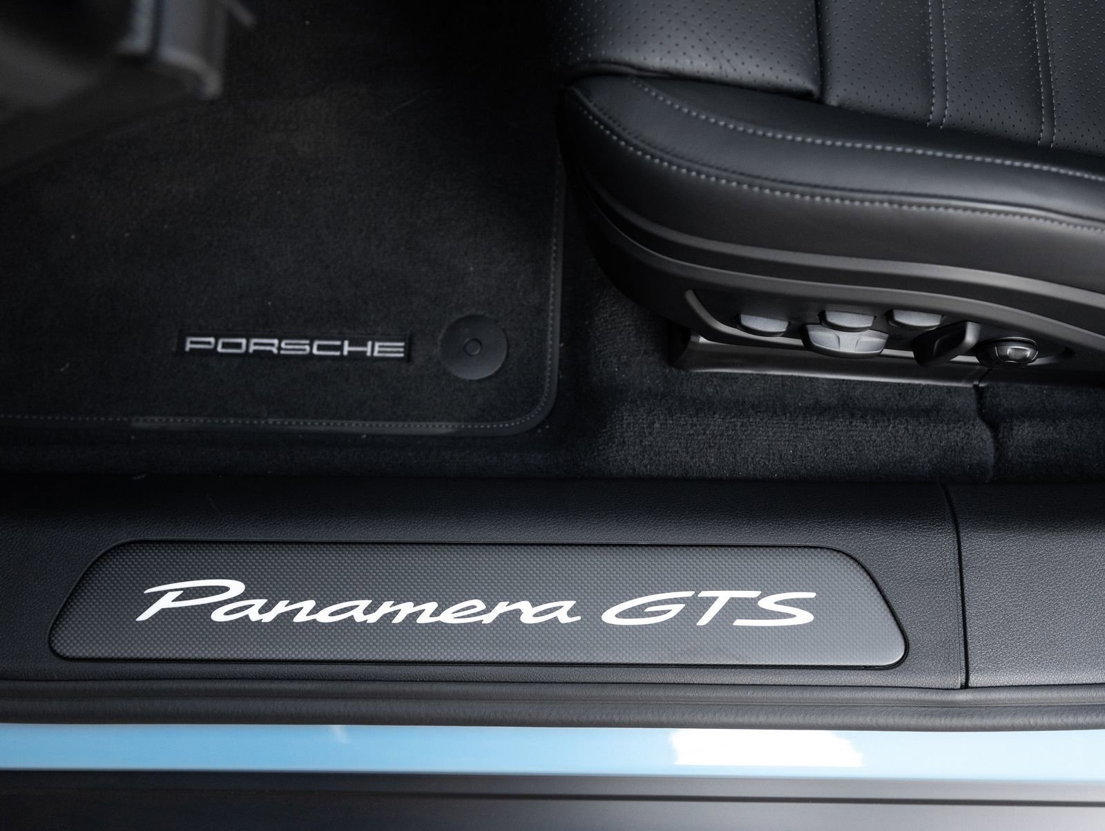 New 2026 Porsche Panamera GTS image 21