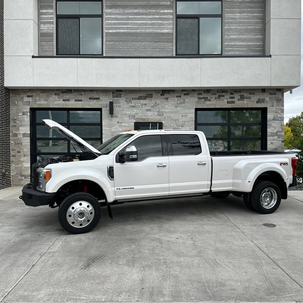 Used 2017 Ford F450 Platinum w/ Platinum Ultimate Package AWD/4WD image 25